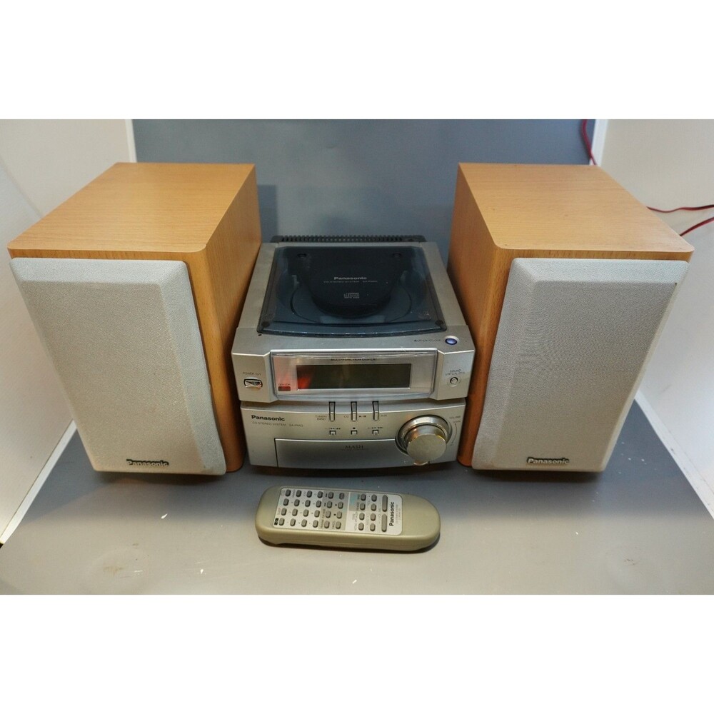 Panasonic SA-PM03 - CD Player Stereo System AM FM Radio W/ Remote + Speakers